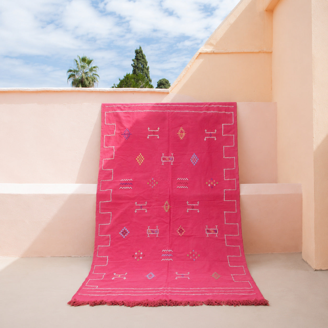 Alfombra Seda de cactus HAMRA color rojo - 200x300 cm