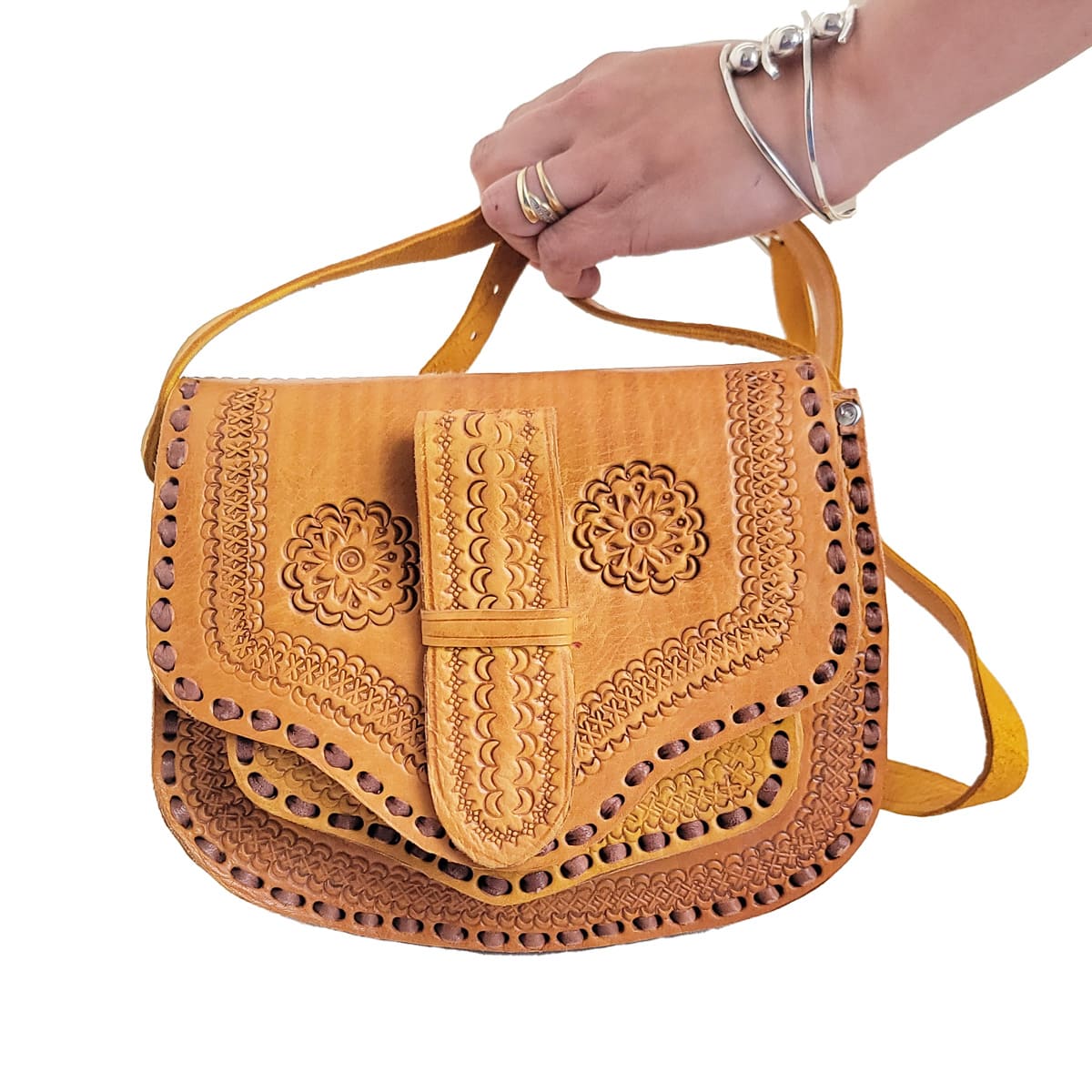 bolso de cuero crusado pequeno mostaza
