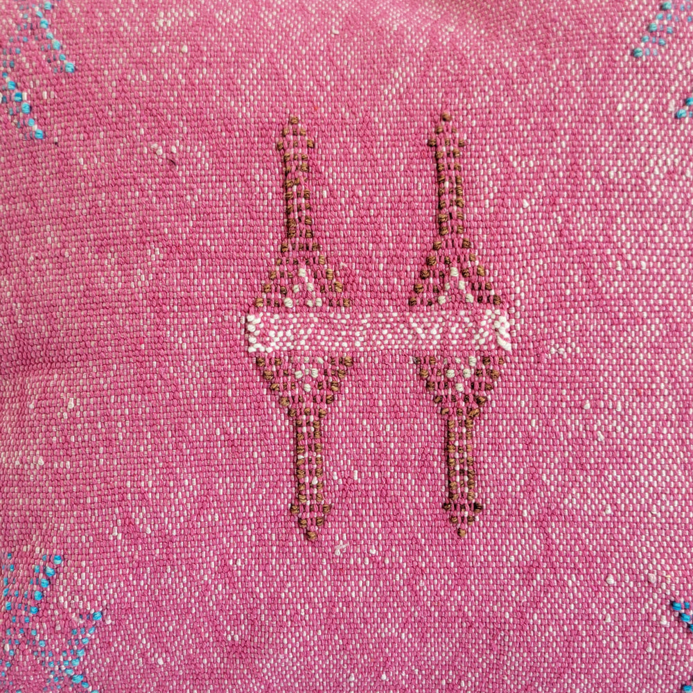 cojin sabra rosado color flamenco 5