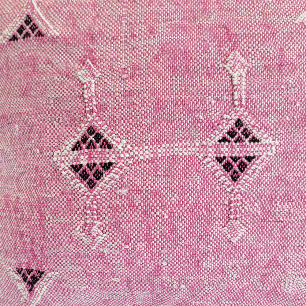 cojin sabra rosado color flamenco 7