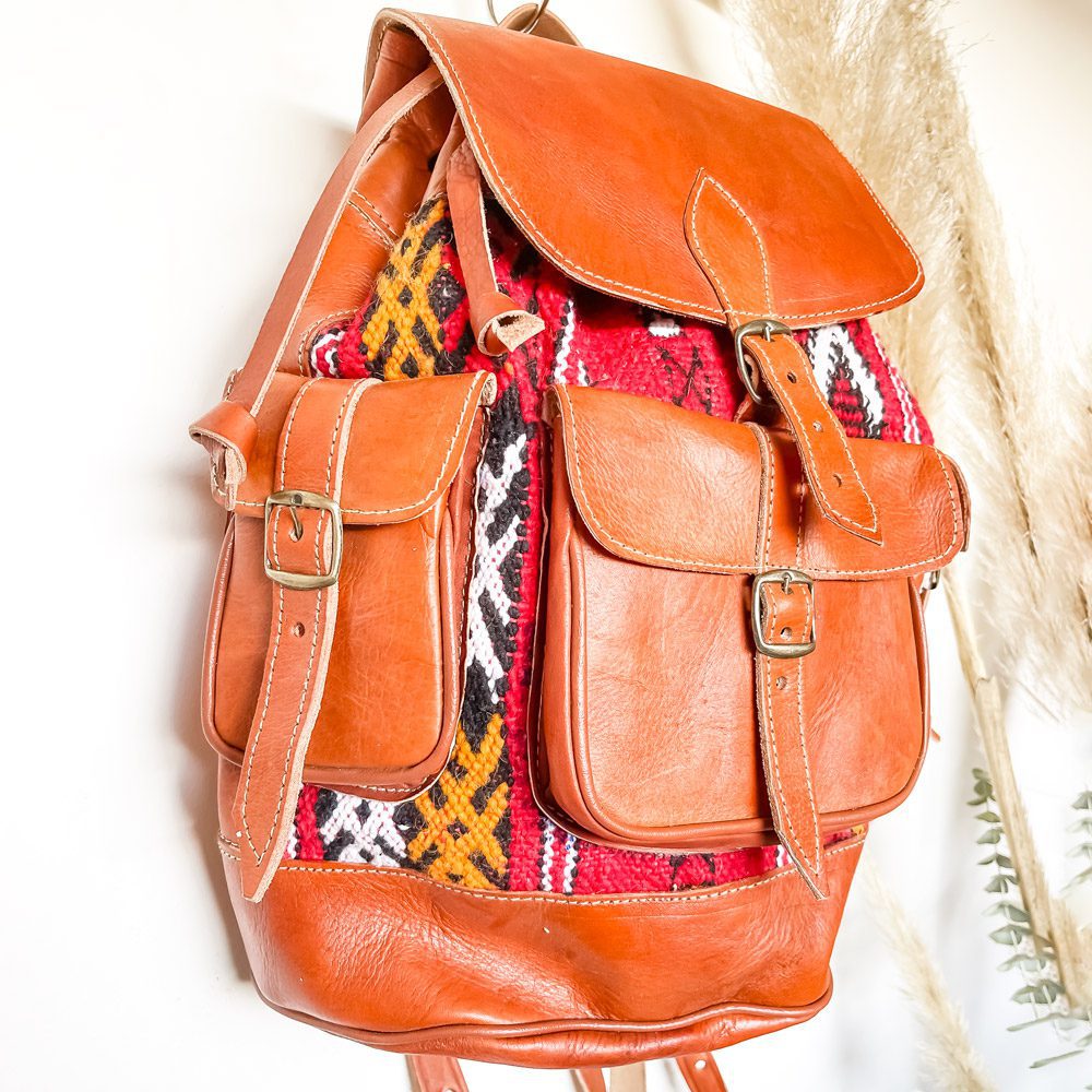 Mochila cuero natural y kilim ourika 2
