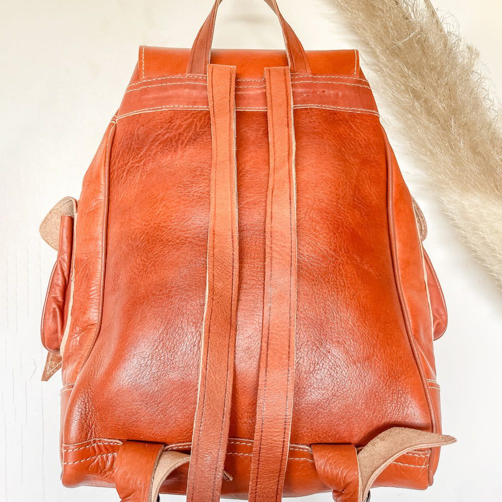Mochila cuero natural y kilim ourika 4