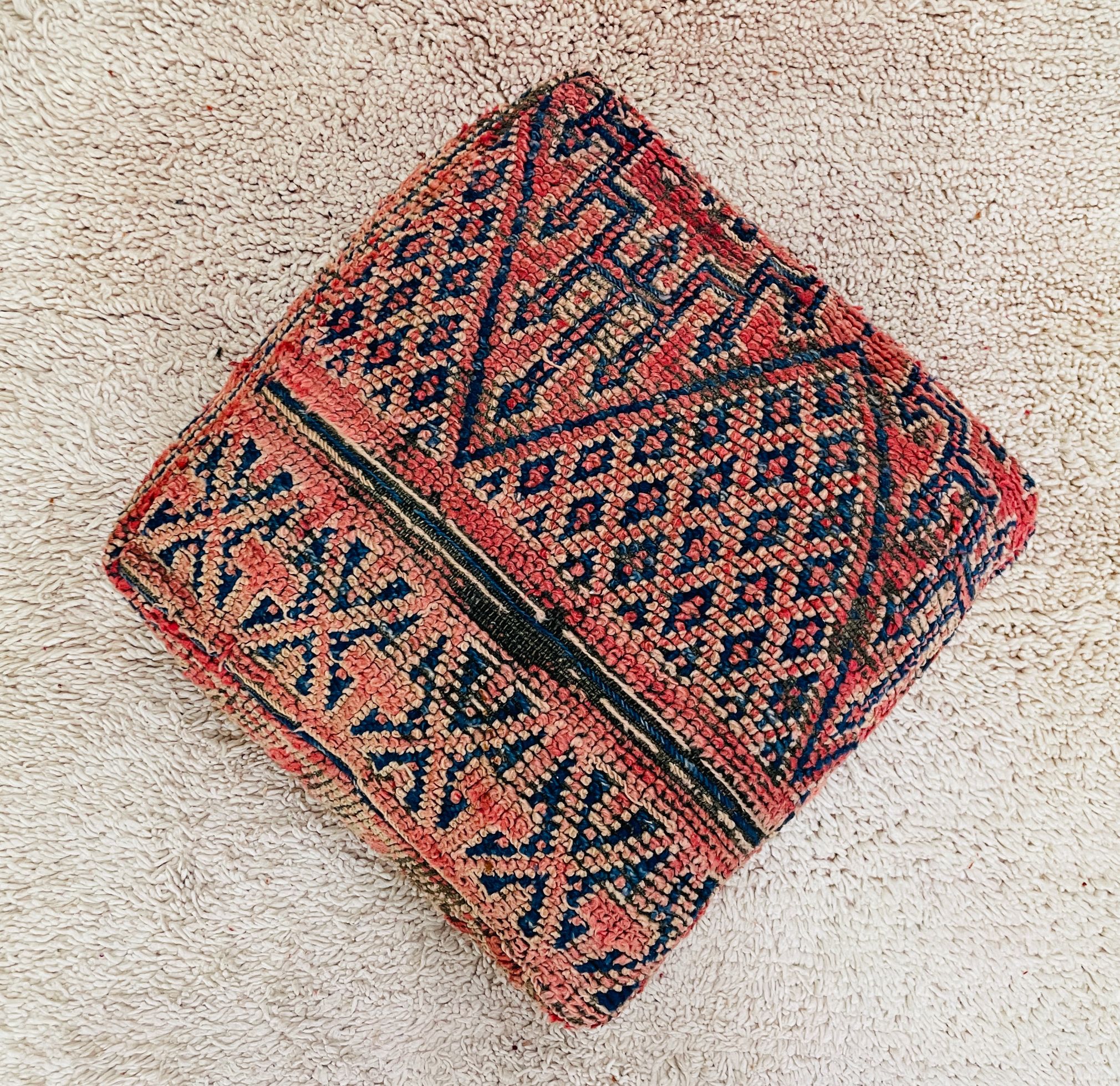pouf-de-lana-ya06-2