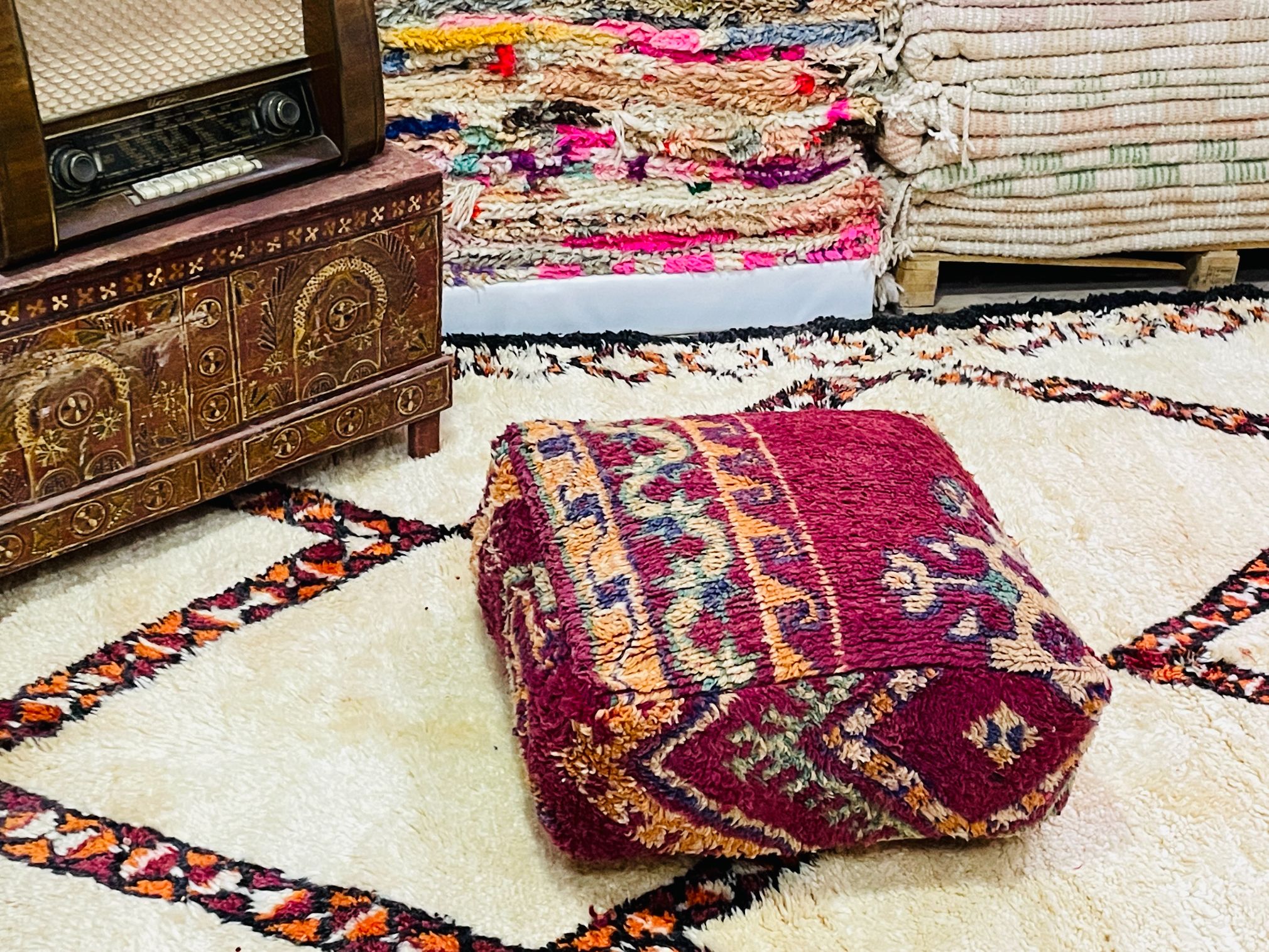 Preventa Pouf de lana YA13
