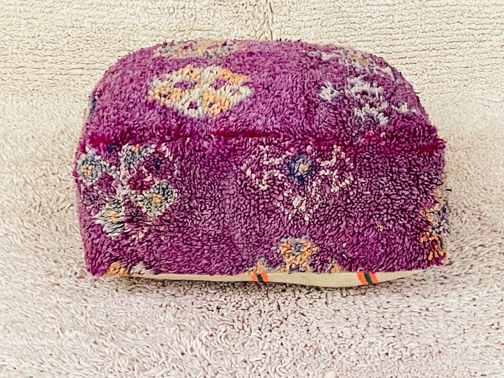 pouf-de-lana-ya24-9