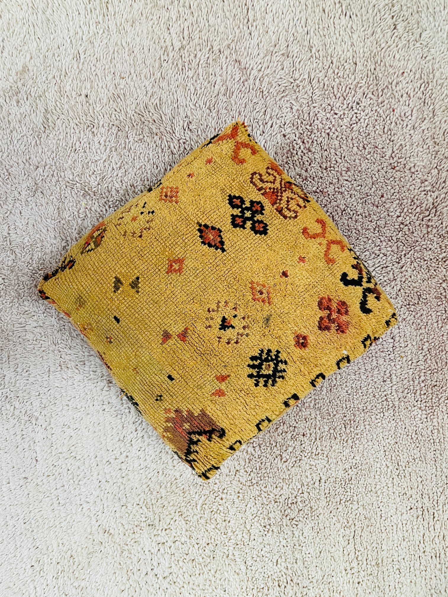 pouf-de-lana-ya27-14
