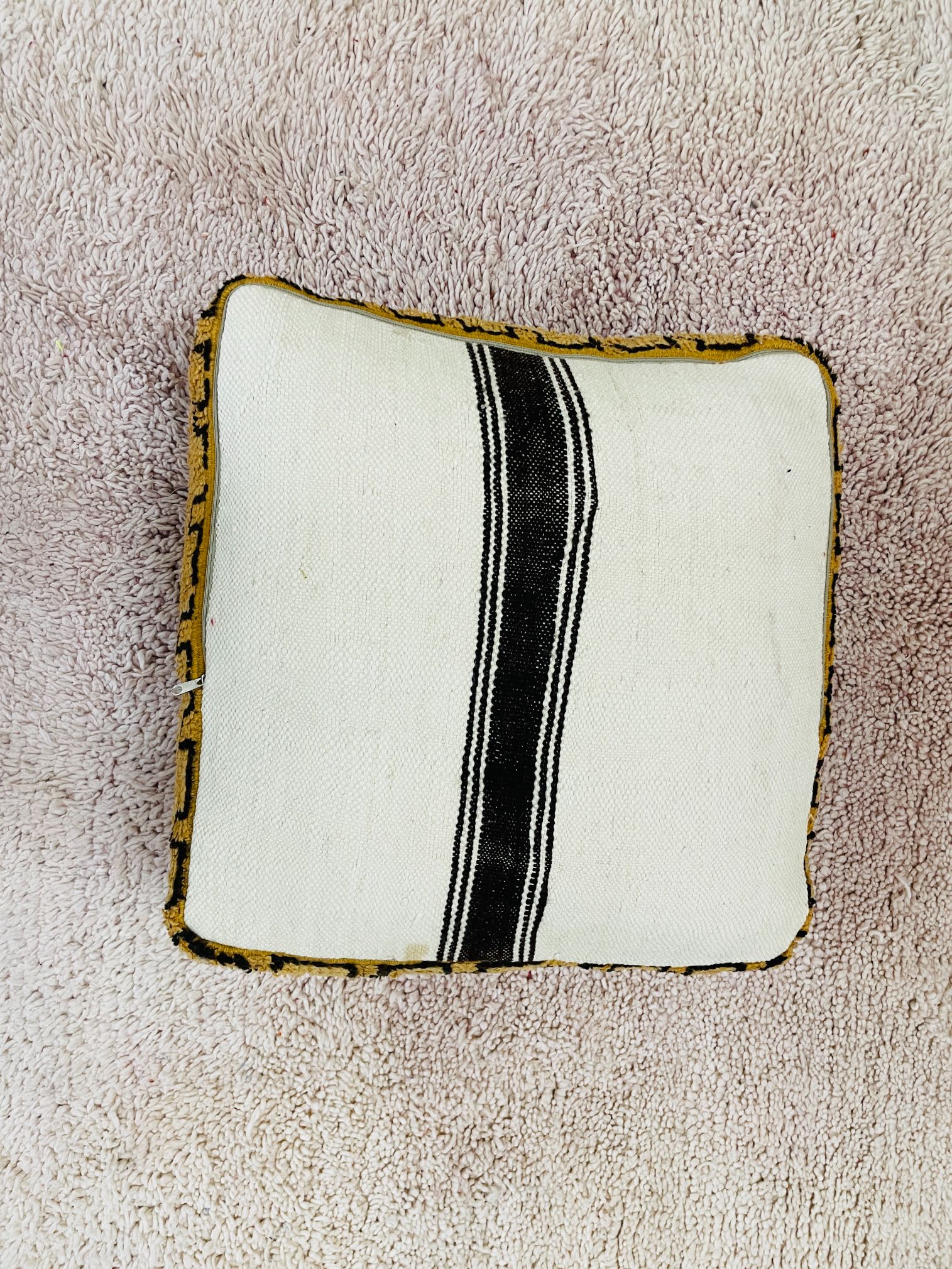 Pouf de lana YA27