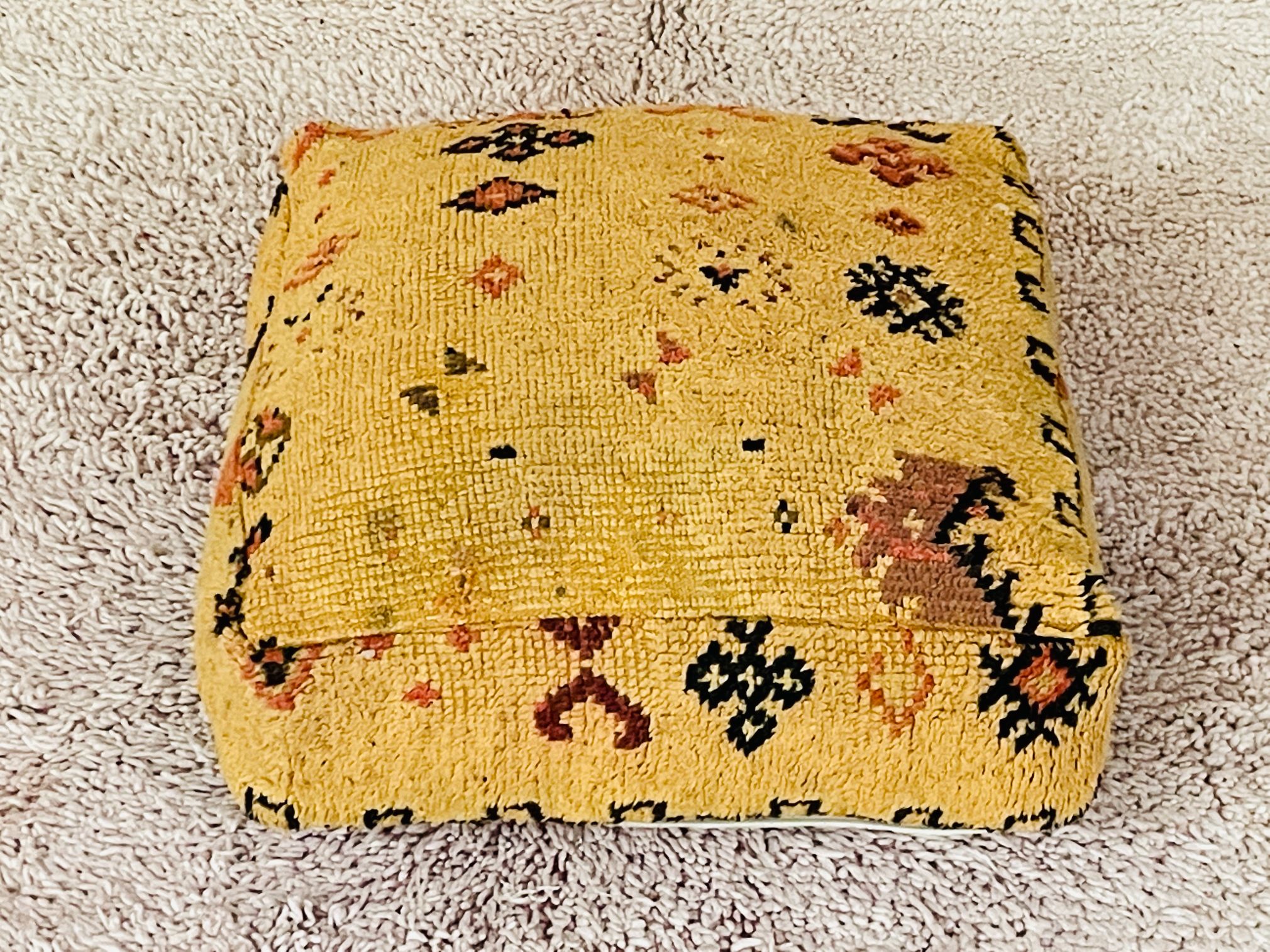 pouf-de-lana-ya27-9