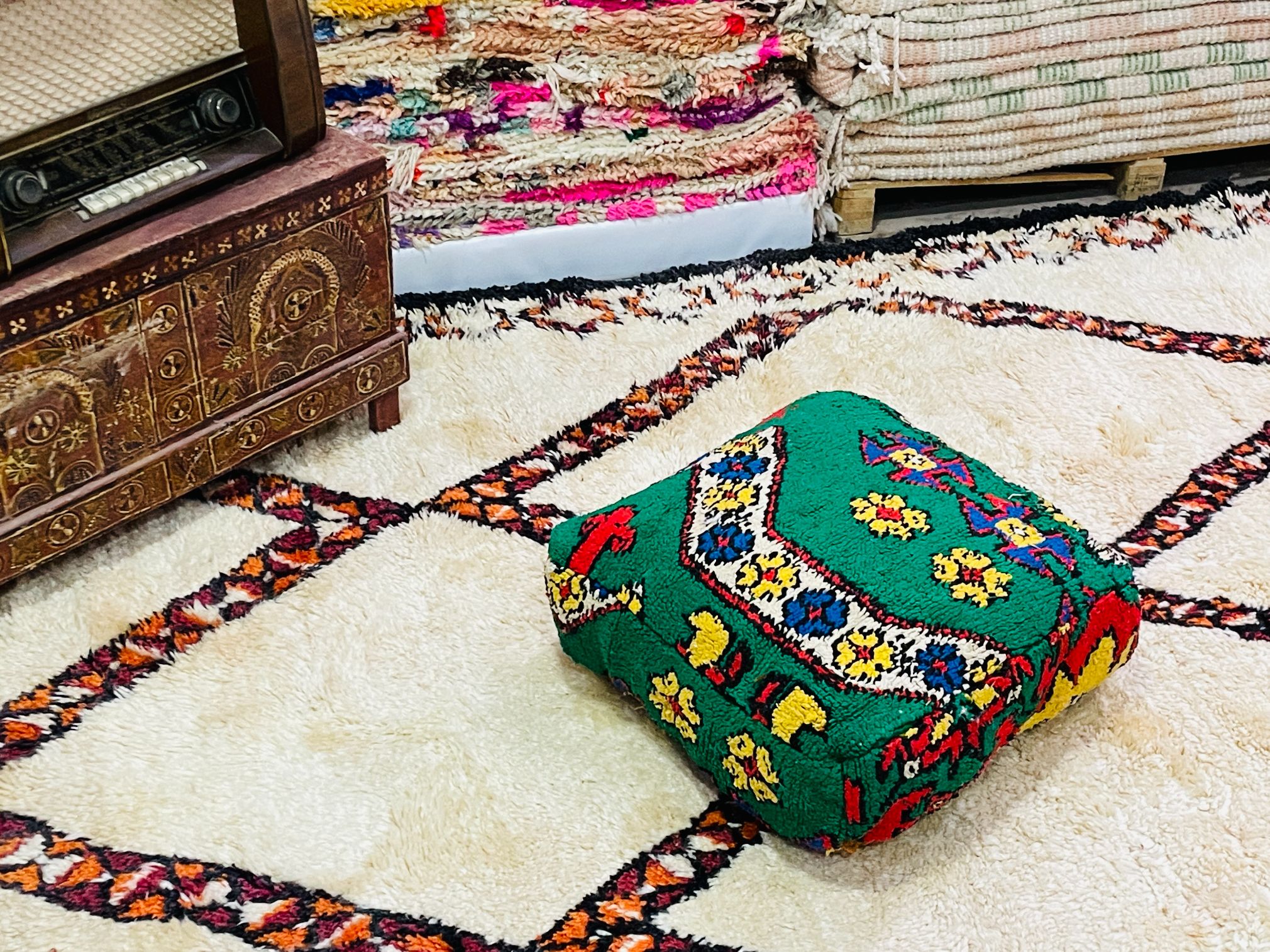Preventa Pouf de lana YA39