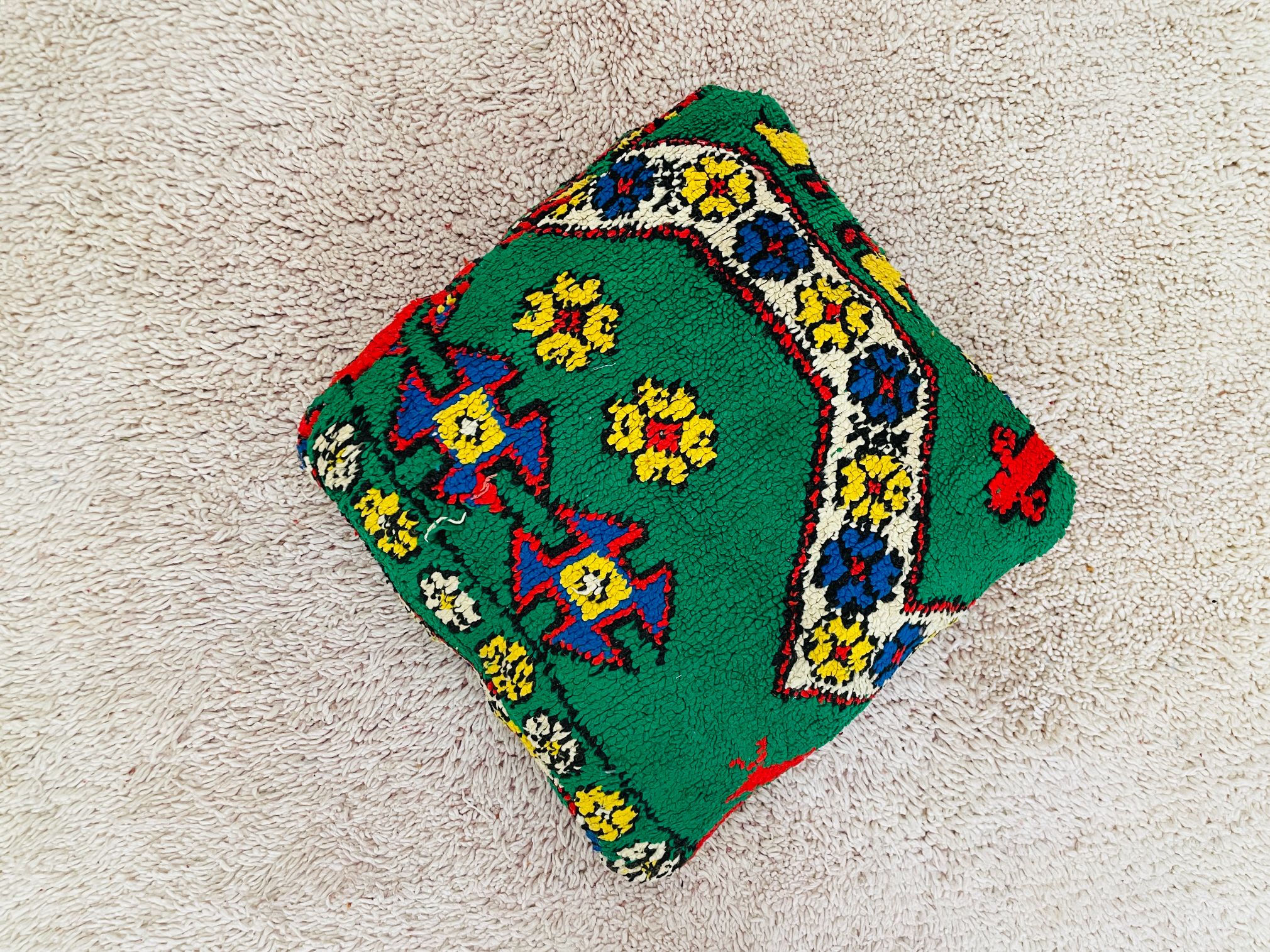 pouf-de-lana-ya39-2
