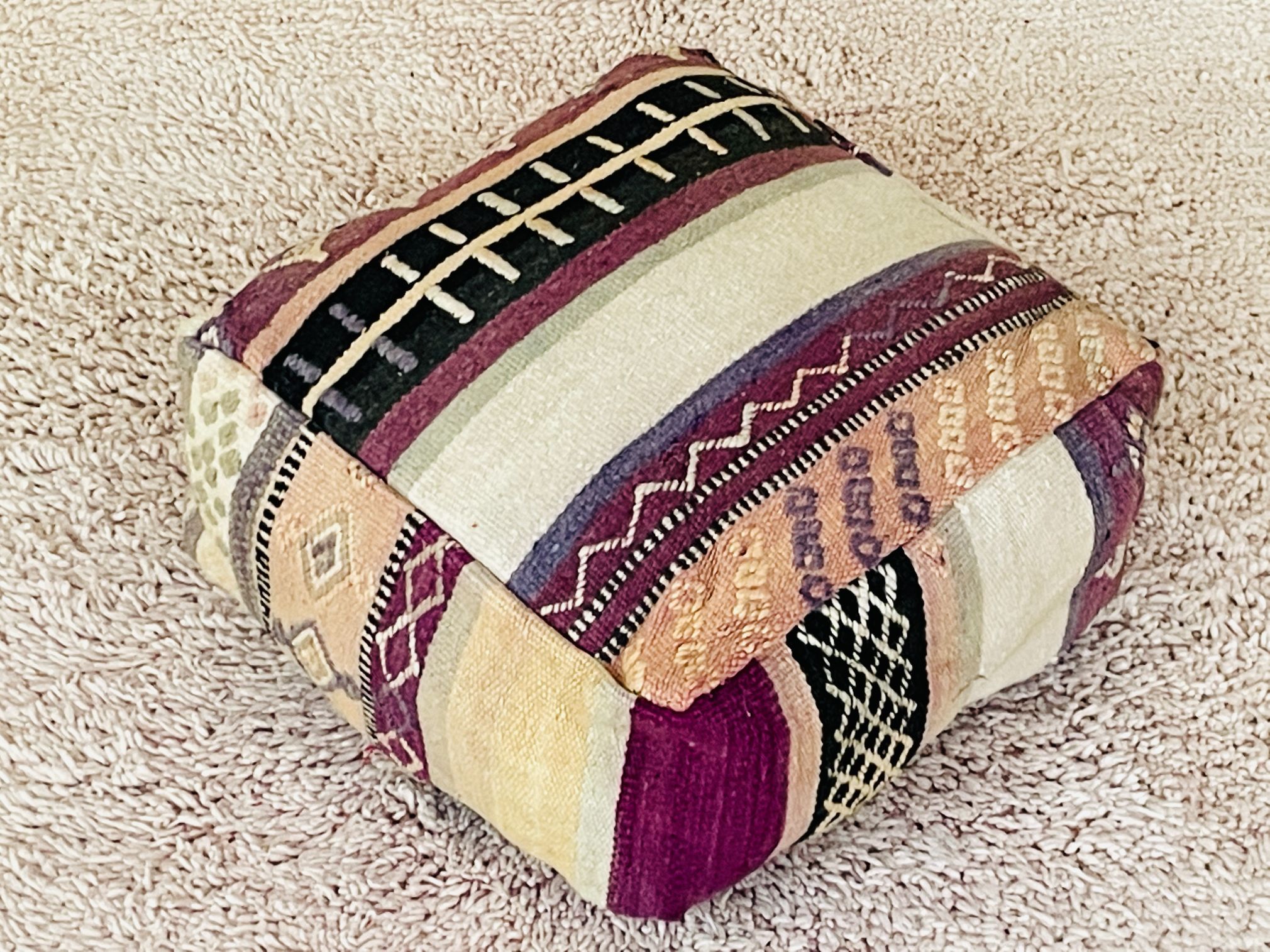 pouf-de-lana-ya46-5