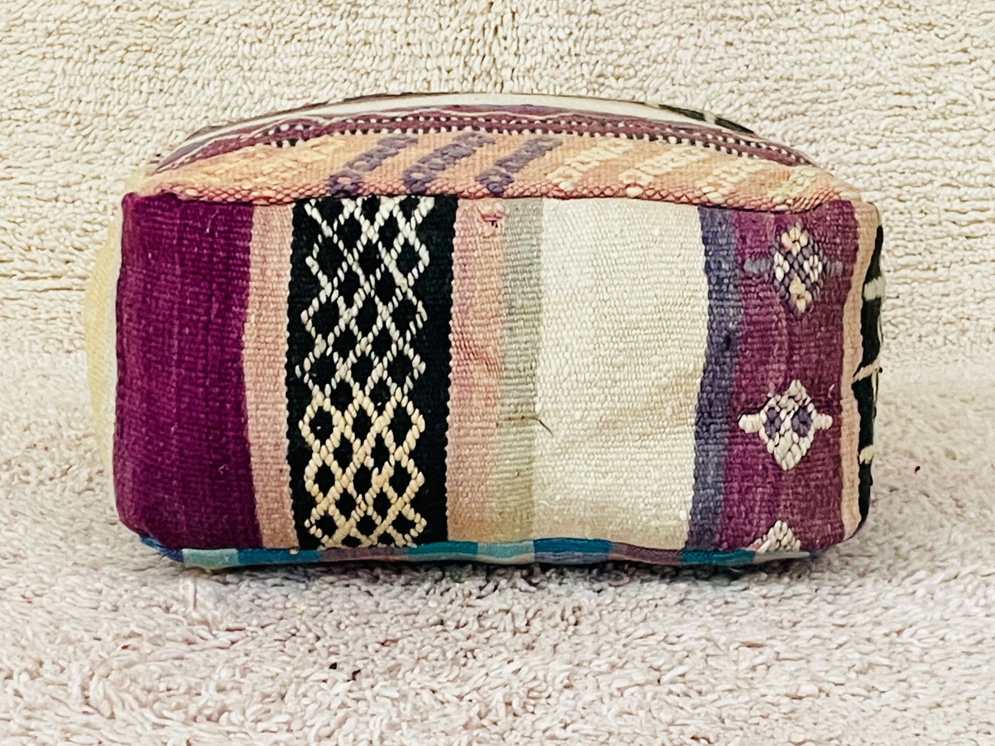 pouf-de-lana-ya46-8