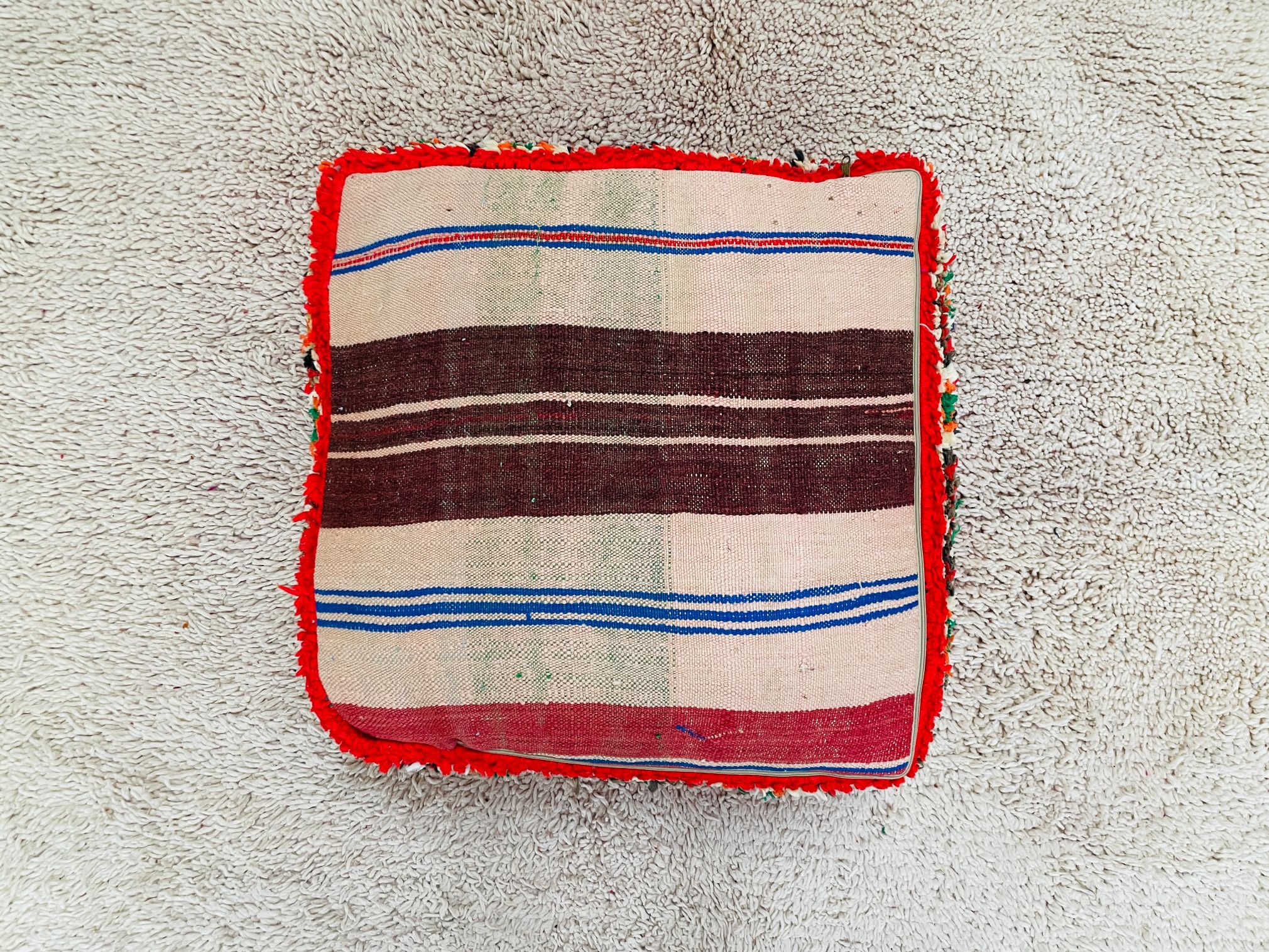 pouf-de-lana-ya64-6