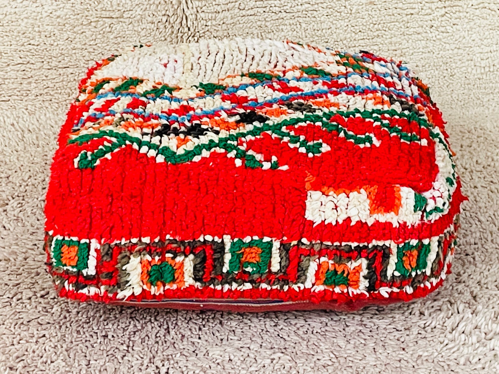 pouf-de-lana-ya64-9