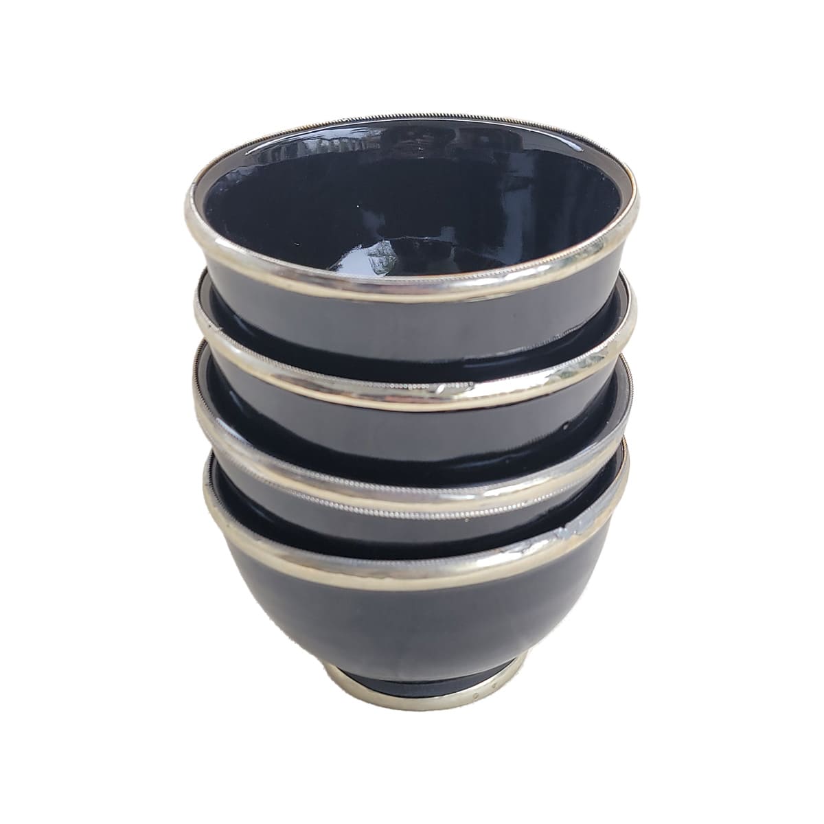 Set de 4 pocillos blancos artesanales de ceramica y aluminio