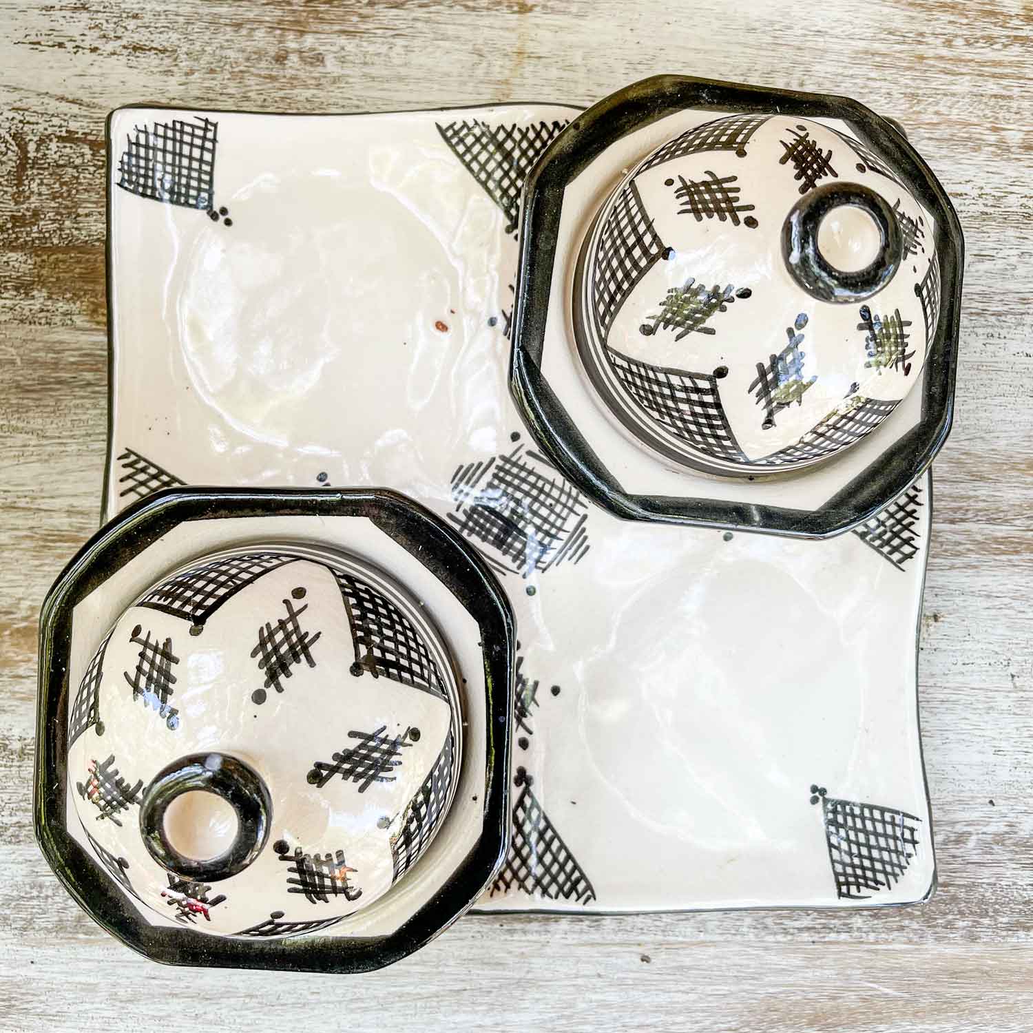 Set de 4 pocillos Blanco y Negro Marroquíes Pintados a mano