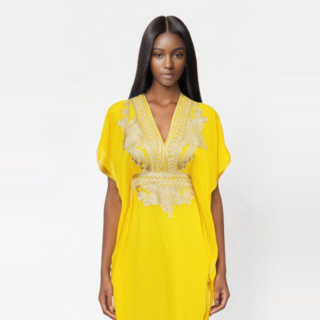 Vestido amarillo con Diseños Dorados