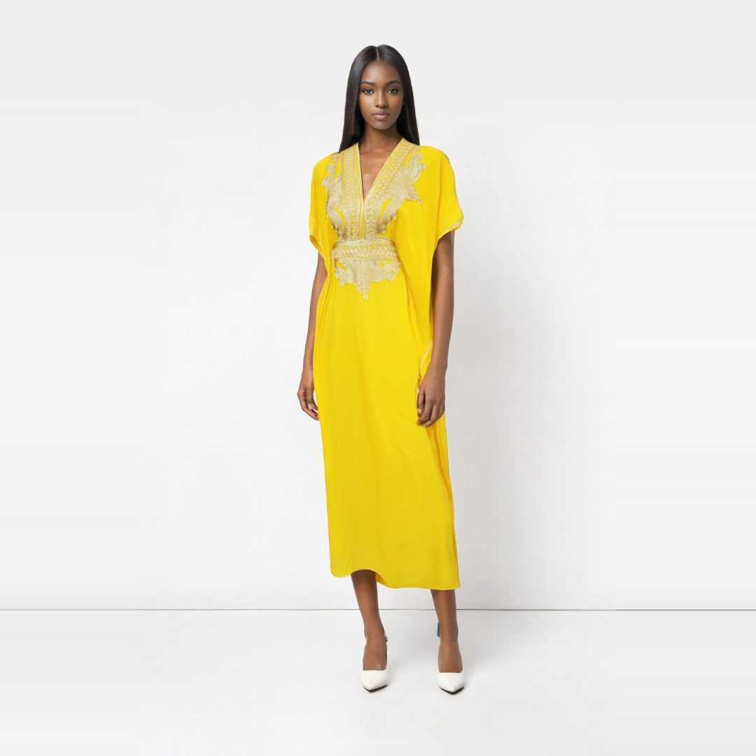 Vestido amarillo con Diseños Dorados